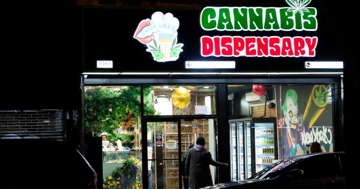 Fermeture de magasins de cannabis à New York